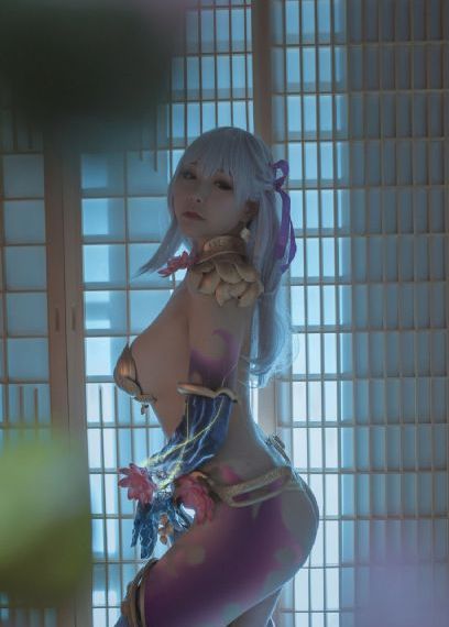 九九热是视频精品店_BD韩语高清完整版