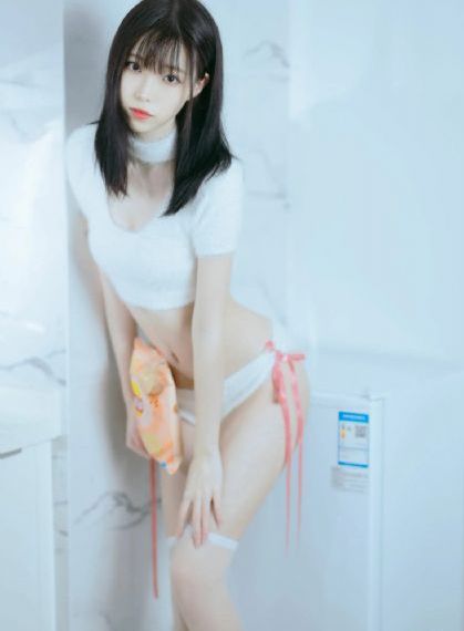 欧美美女动作电影_高清迅雷下载